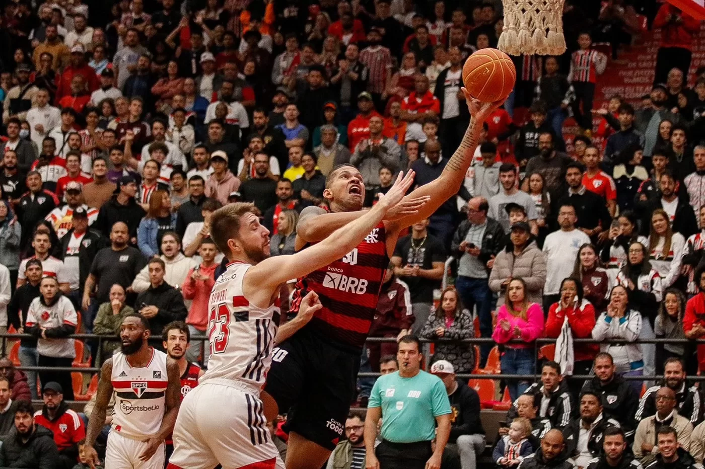 Basquete Tricolor recebe o Franca no Jogo 2 da semifinal do NBB - SPFC